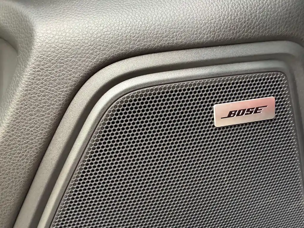 Porsche Macan 2022 — фото 11