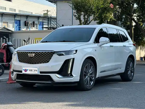 Cadillac XT6 2021