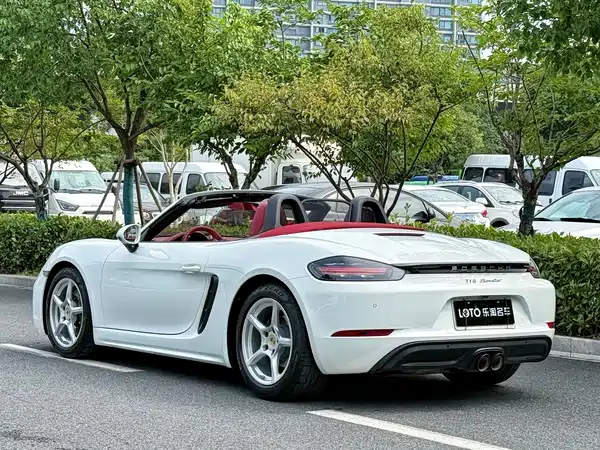 Porsche 718 2024