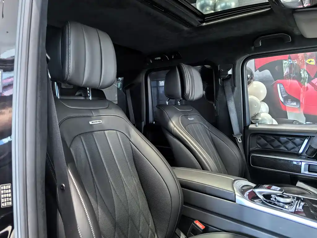 Mercedes-Benz G-Class 2024