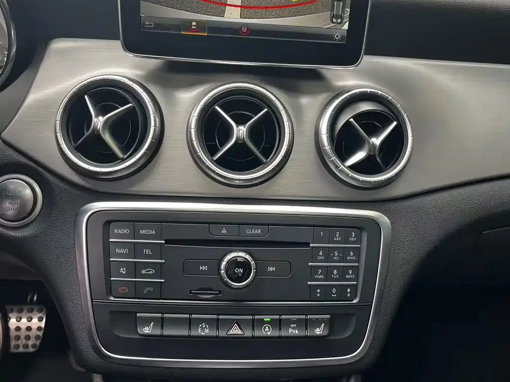 Mercedes-Benz CLA 2015 — фото 14