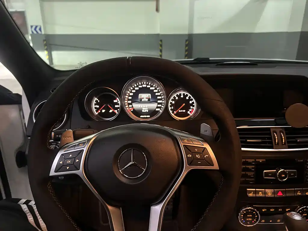 Mercedes-Benz C-Class AMG 2016 — фото 5