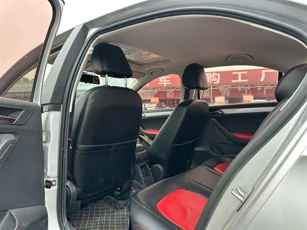 Volkswagen Jetta 2016