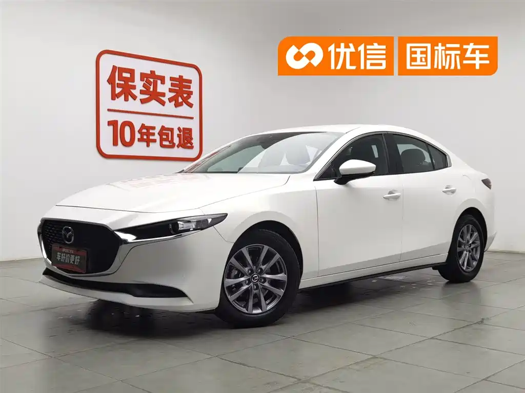 Mazda 3 Axela 2024