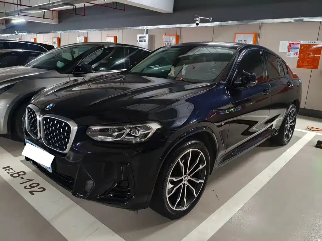 BMW X4 2023 — фото 1