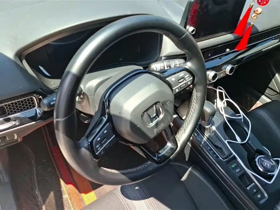 Honda Civic 2025 — фото 15