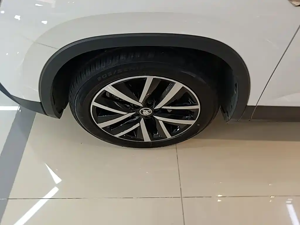 Skoda Kamiq 2021 — фото 23