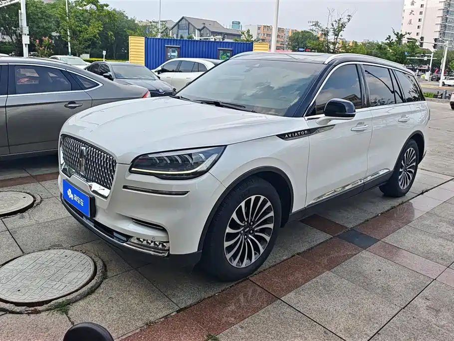 Lincoln Aviator 2021