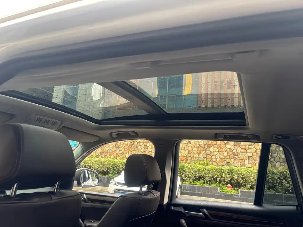 BMW X3 2015 — фото 15