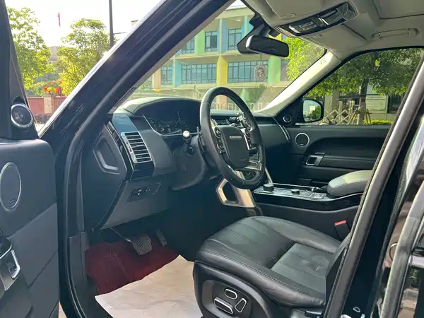 Land Rover Range Rover 2014