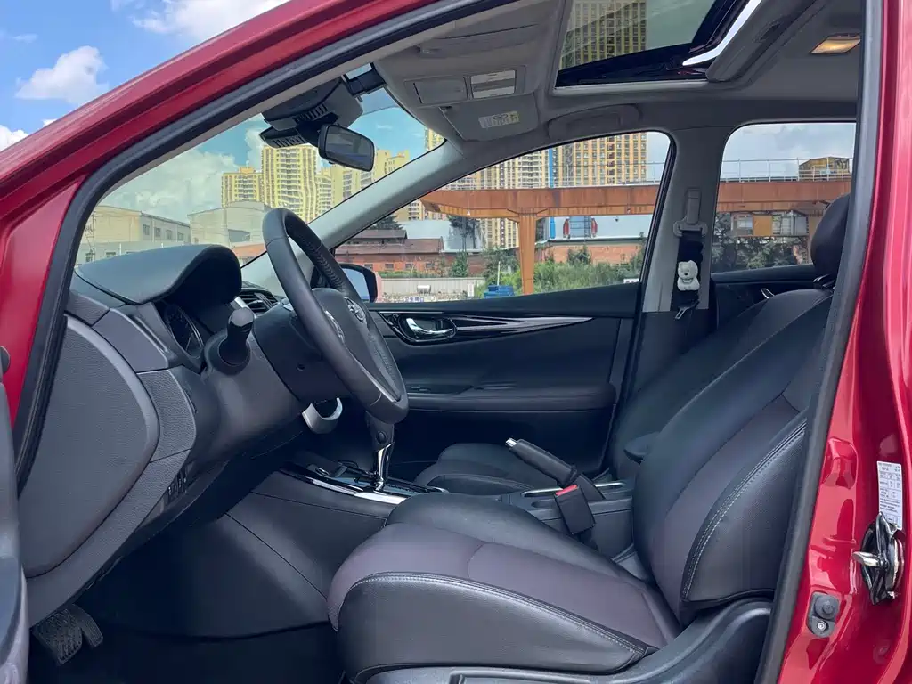 Nissan Tiida 2024