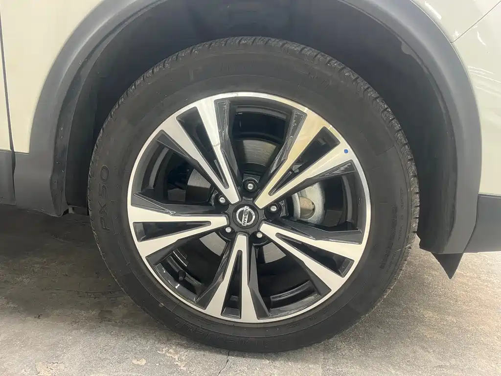 Nissan Qashqai 2023 — фото 12