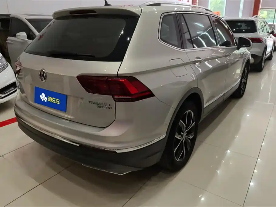 Volkswagen Tiguan L 2019 — фото 3