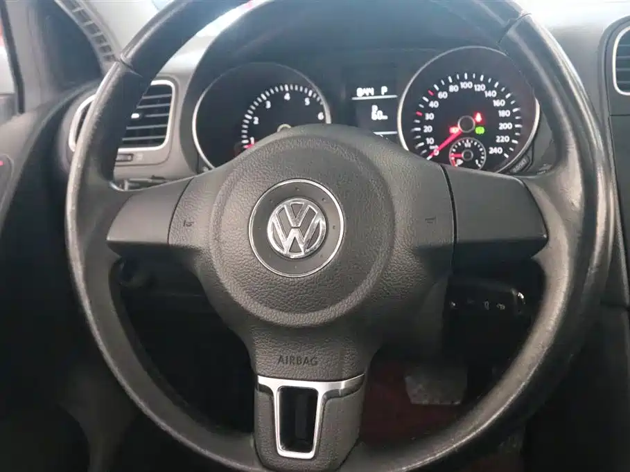 Volkswagen Golf 2013