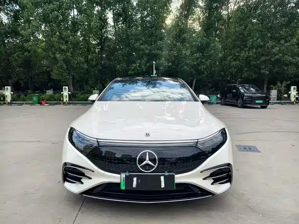 Mercedes-Benz EQS 2022