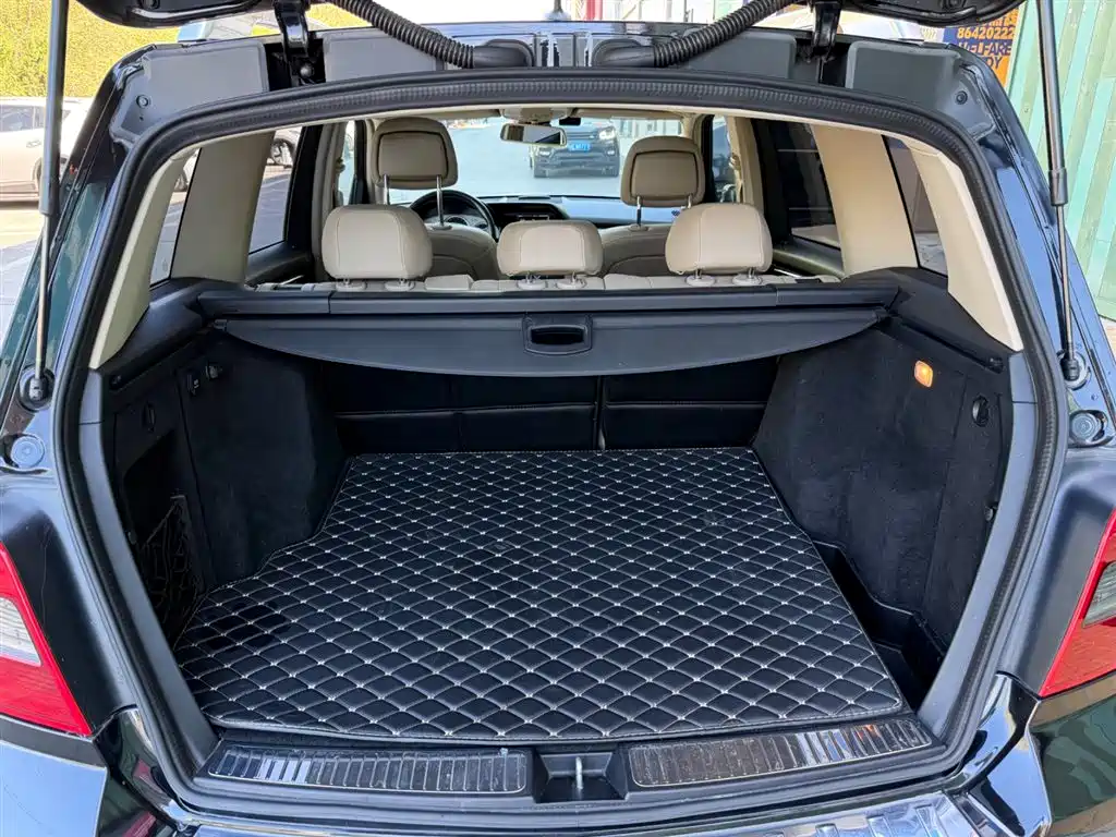 Mercedes-Benz GLK-Class 2011 — фото 10