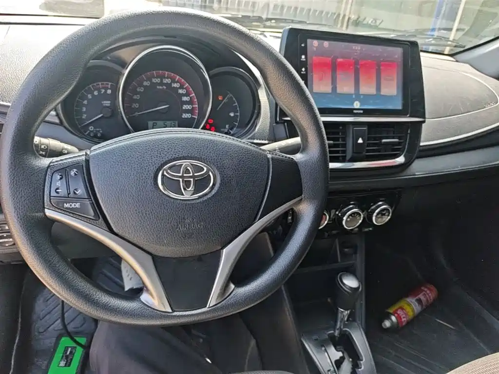 Toyota Vios 2023 — фото 10
