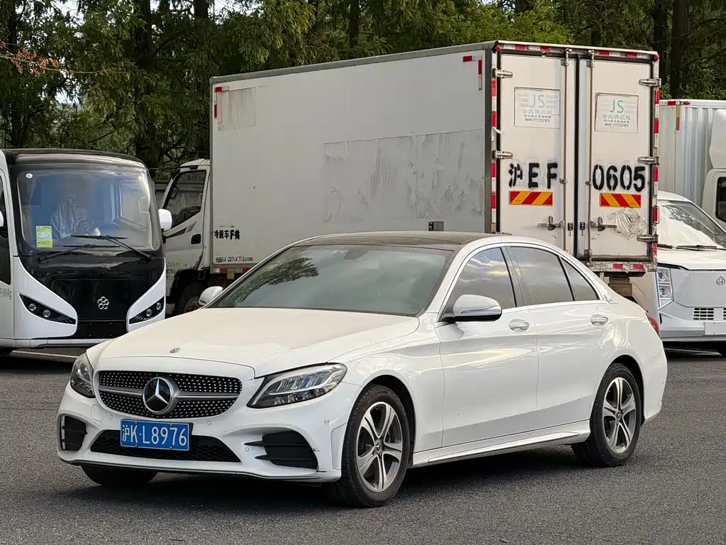 Mercedes-Benz C-Class 2019 — фото 1