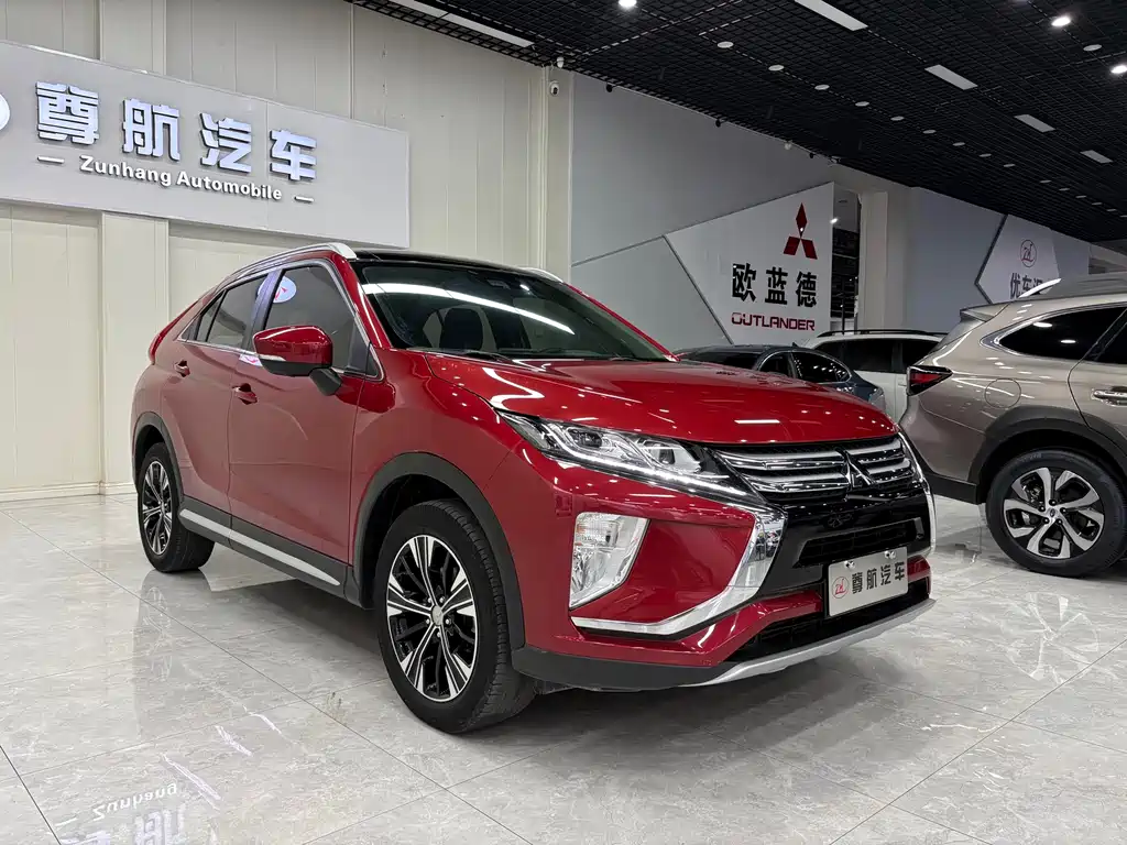 Mitsubishi Eclipse Cross 2019 — фото 10