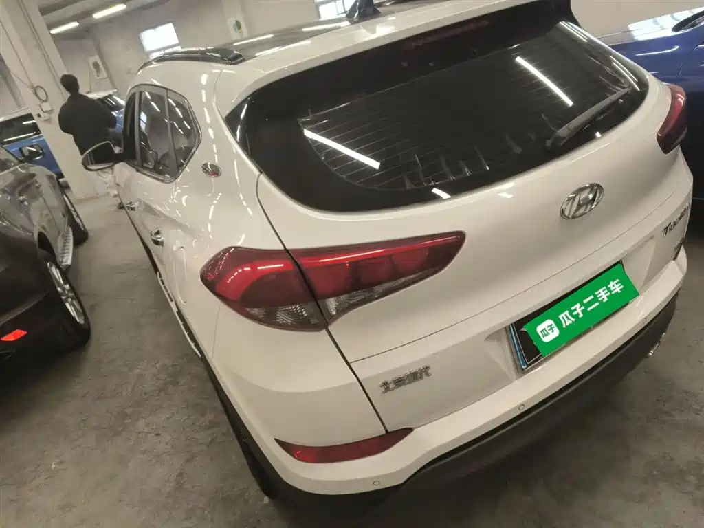 Hyundai Tucson 2018 — фото 24