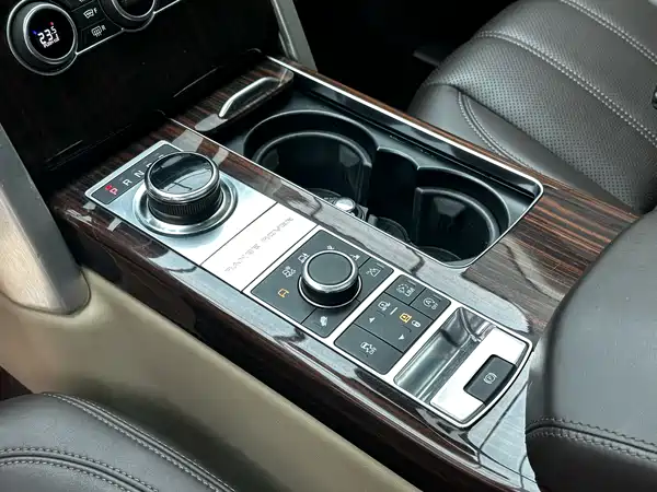Land Rover Range Rover 2017