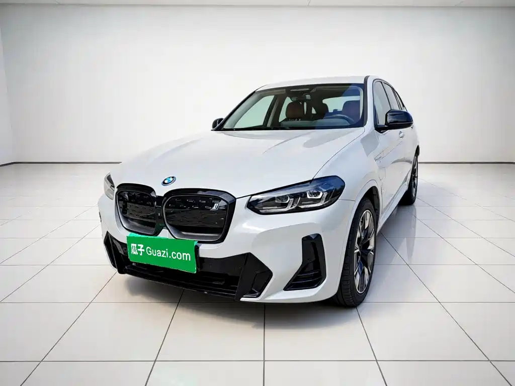 BMW iX3 2023 — фото 2