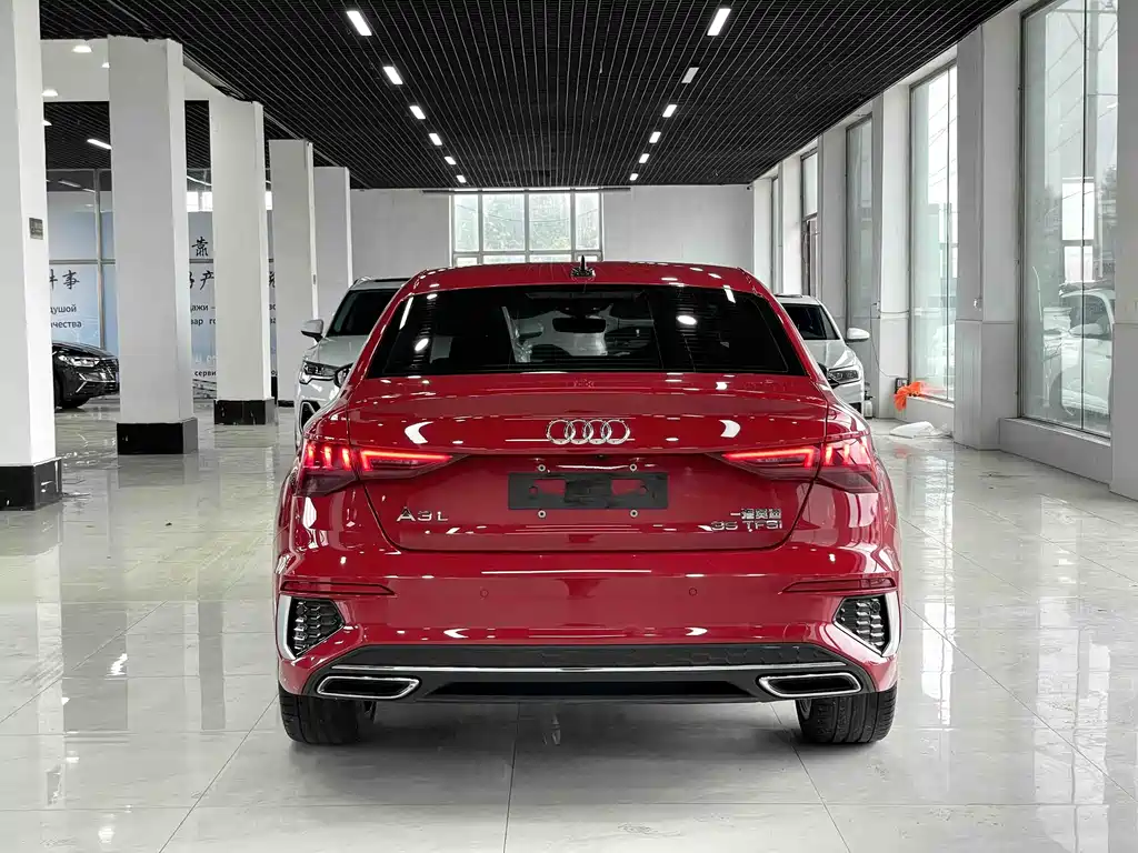 Audi A3 2022 — фото 5