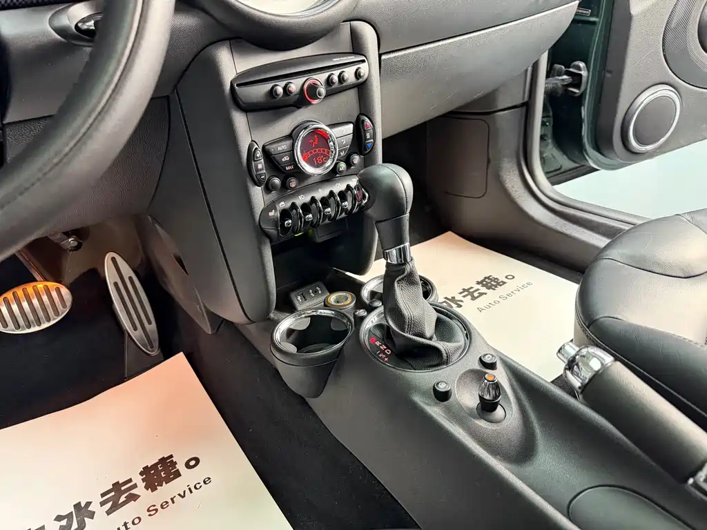 MINI Clubman 2013 — фото 10