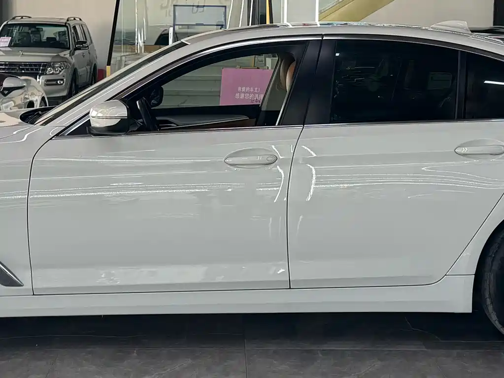 BMW 5 Series 2020