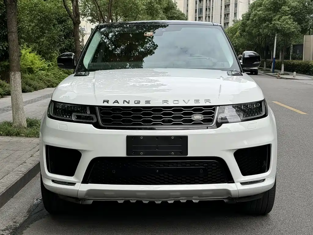 Land Rover Sport 2020 — фото 2