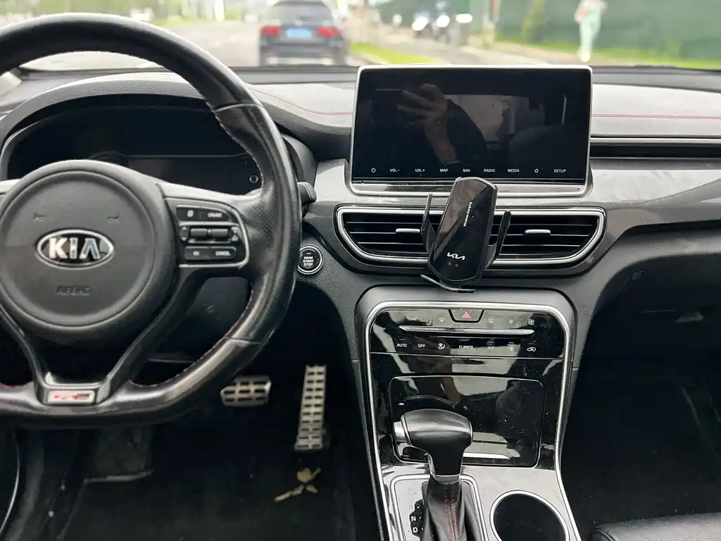 Kia KX5 2020 — фото 11
