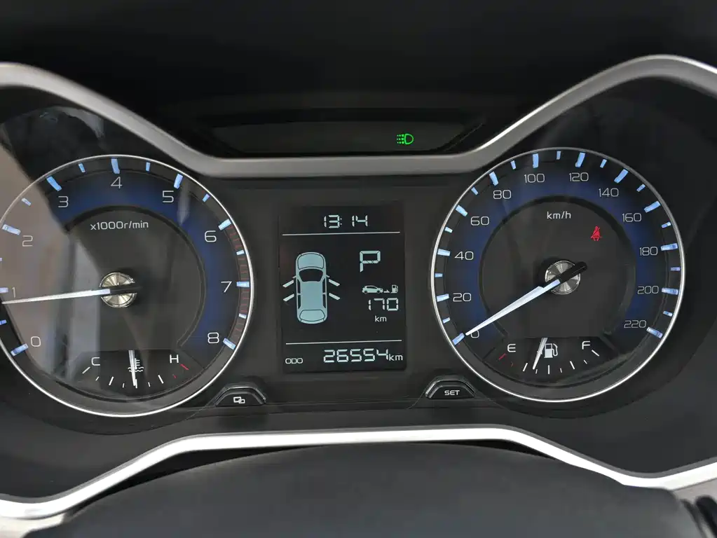 Geely Vision X3 2019 — фото 18