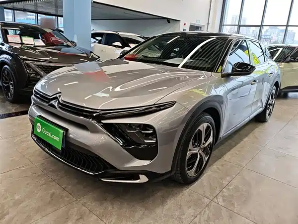 Citroën Versailles C5 X 2021