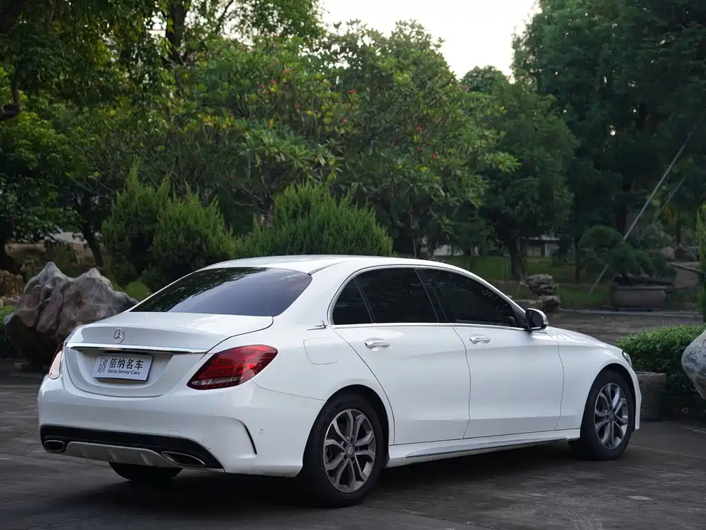 Mercedes-Benz C-Class 2017