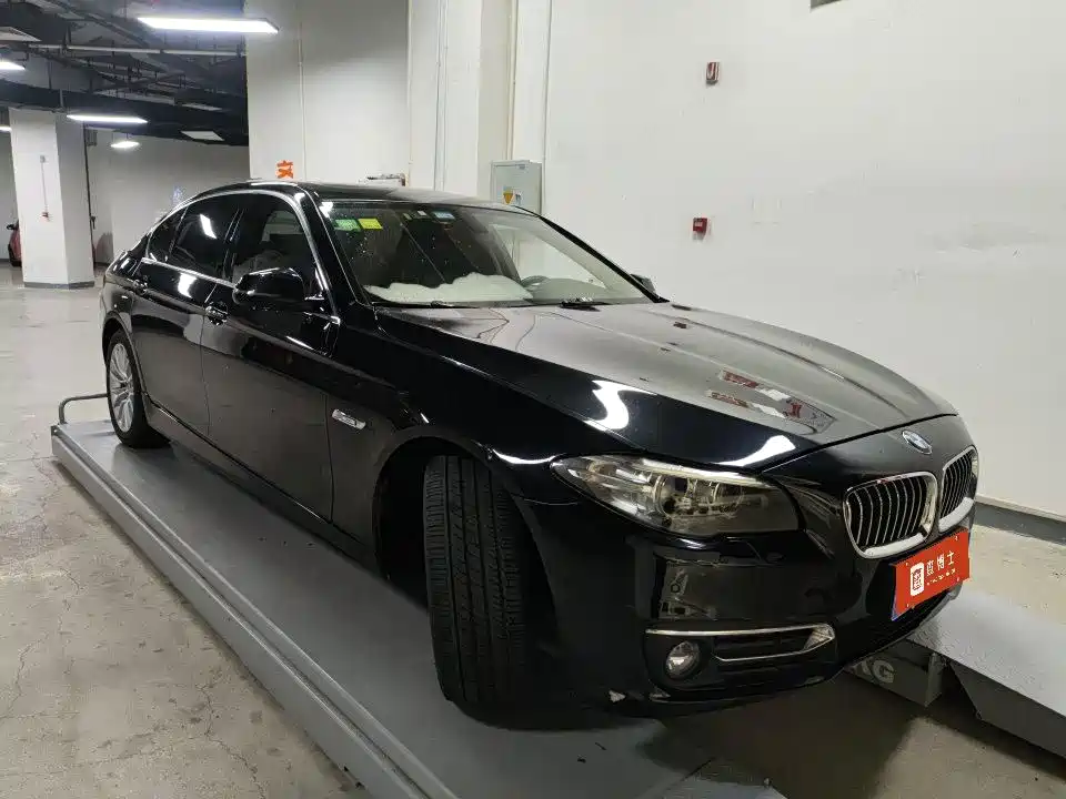 BMW 5 Series 2016
