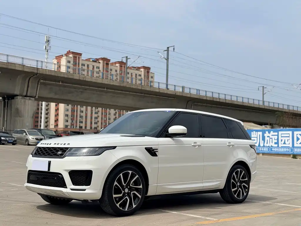 Land Rover Sport 2020 — фото 1