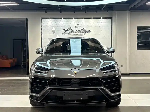 Lamborghini Urus 2023