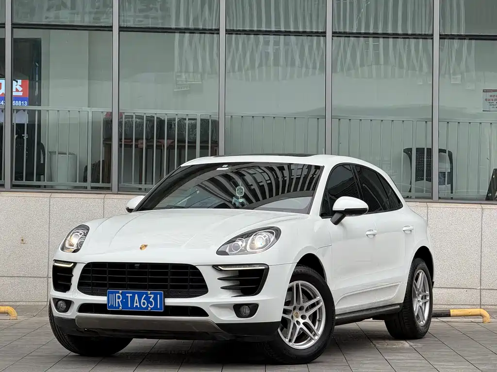 Porsche Macan 2016