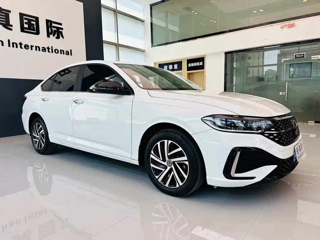 Volkswagen Lavida 2022