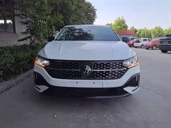 Volkswagen Lavida 2024