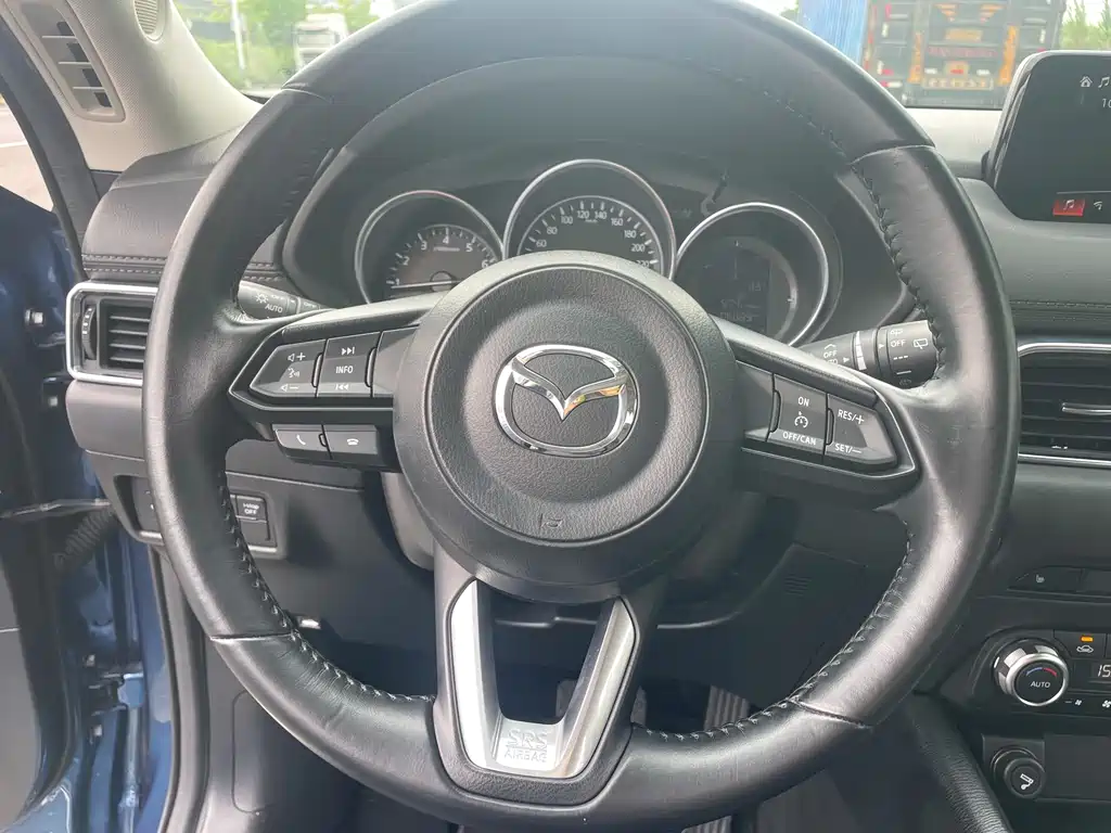 Mazda CX-5 2018 — фото 19
