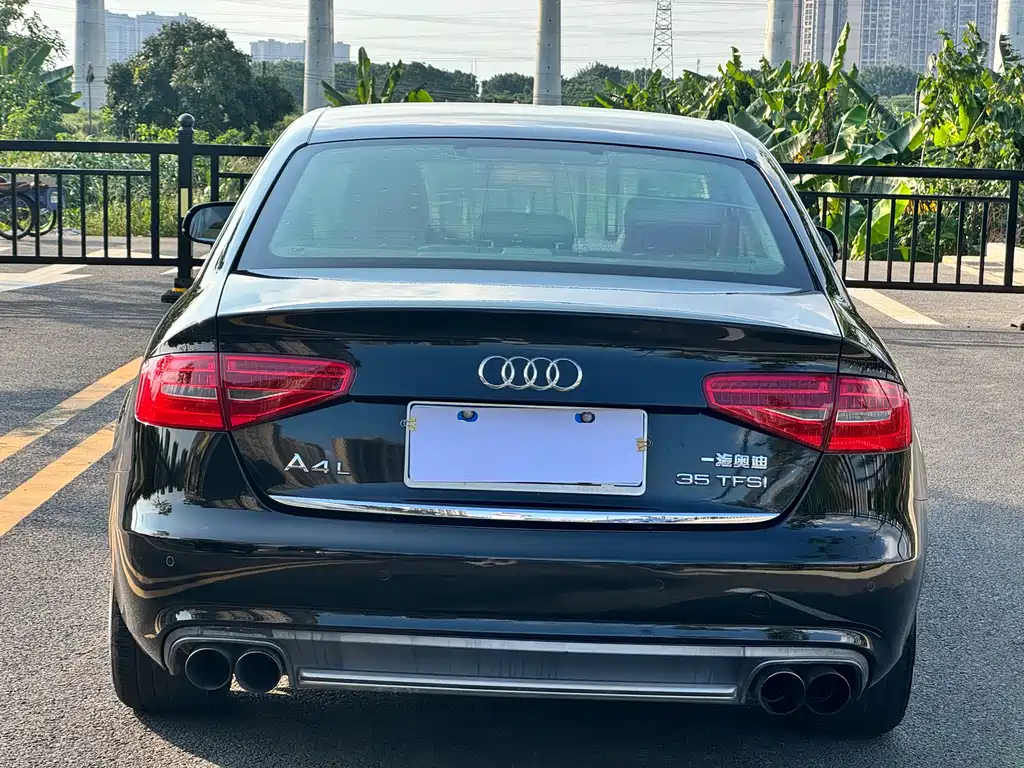 Audi A4L 2015 — фото 9
