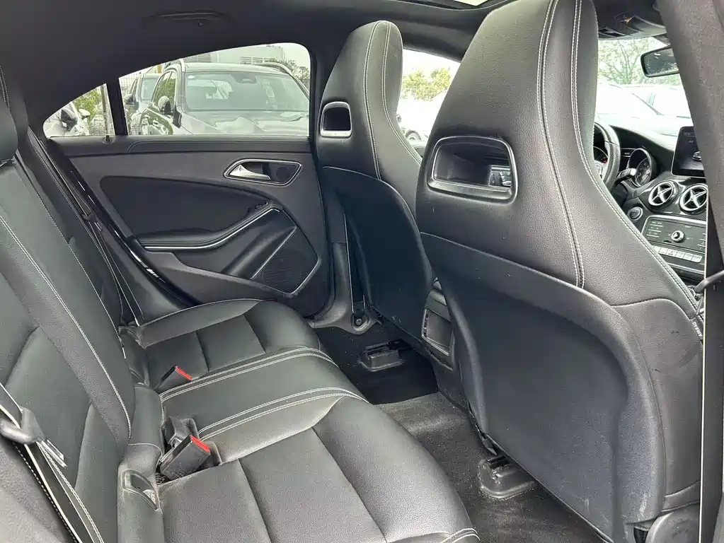 Mercedes-Benz CLA 2019 — фото 13