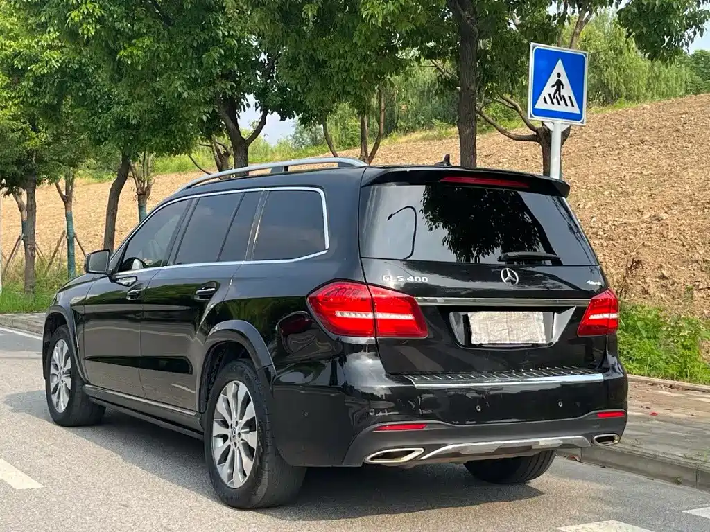 Mercedes-Benz GLS 2019 — фото 16