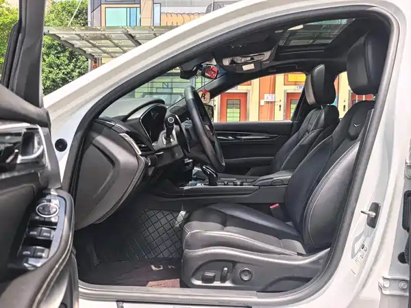 Cadillac CT5 2022