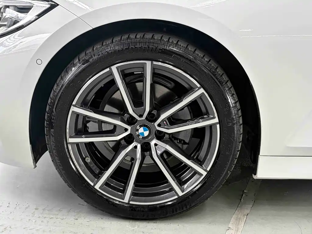 BMW 3 Series 2020 — фото 11
