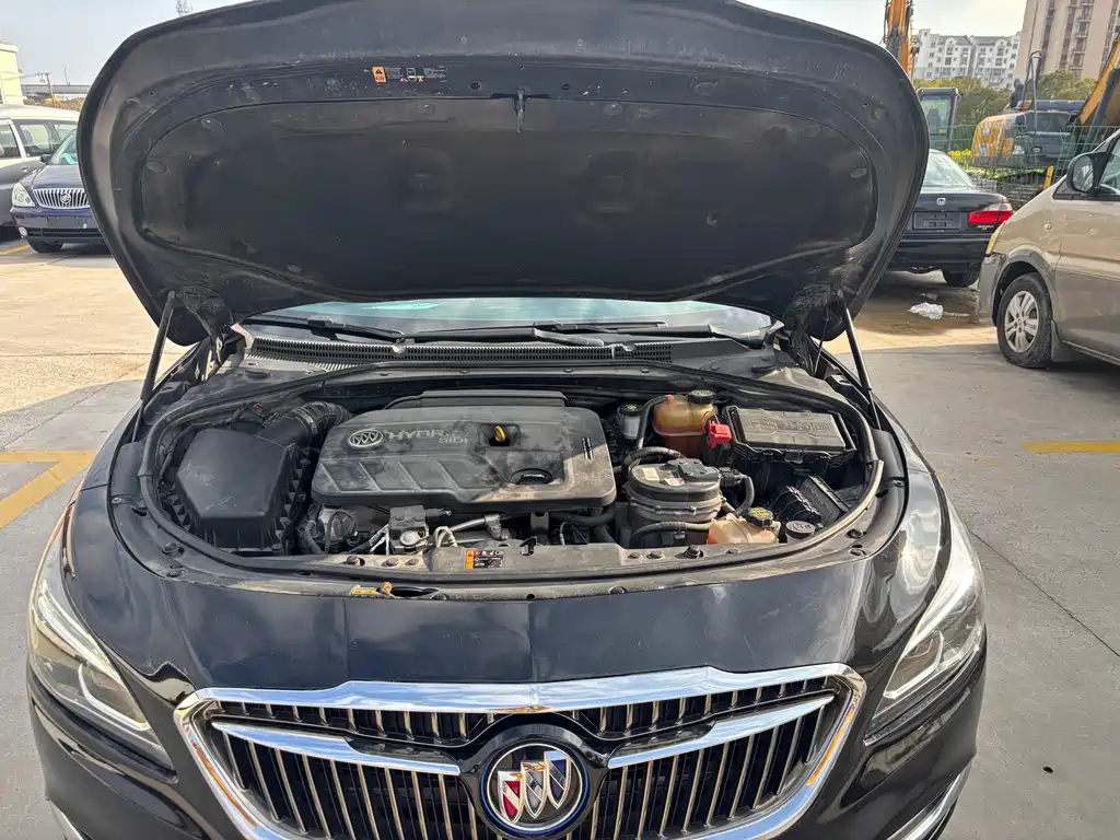 Buick LaCrosse 2019 — фото 11
