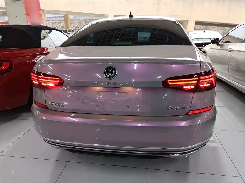 Volkswagen Passat 2021 — фото 6