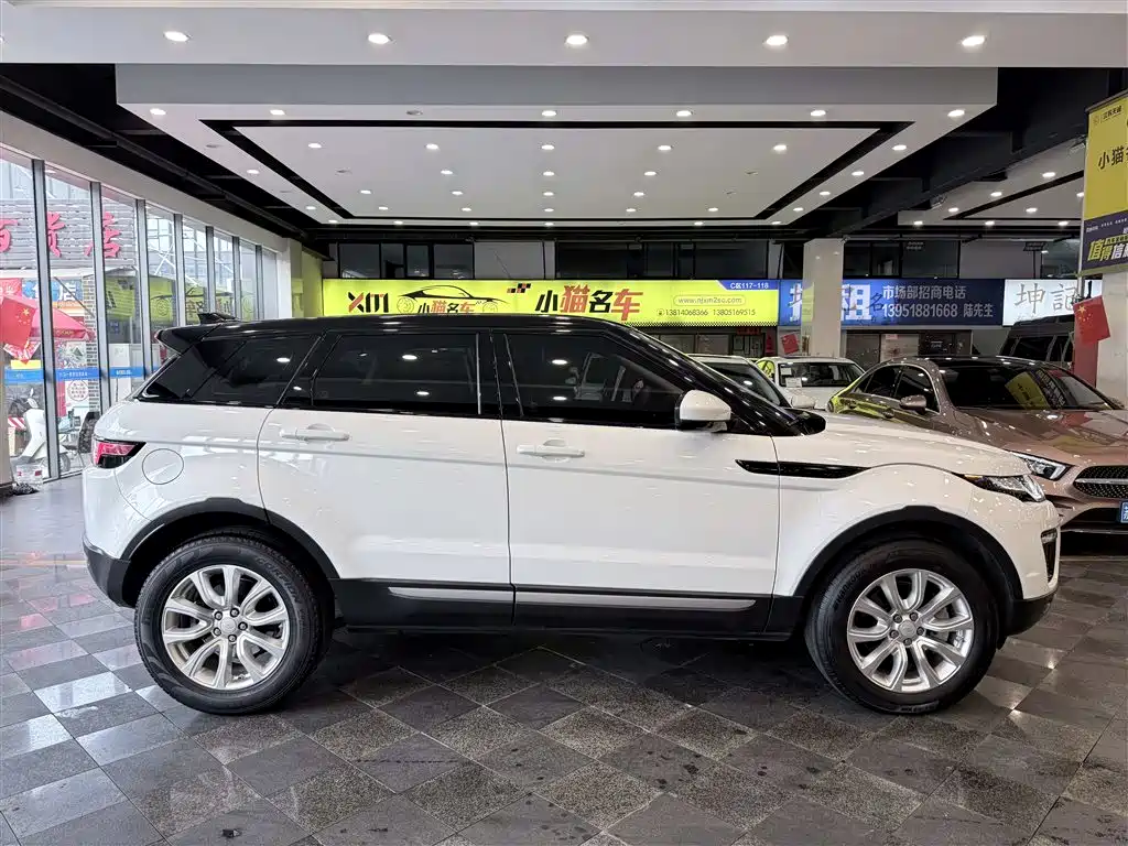 Land Rover Evoque 2018 — фото 16