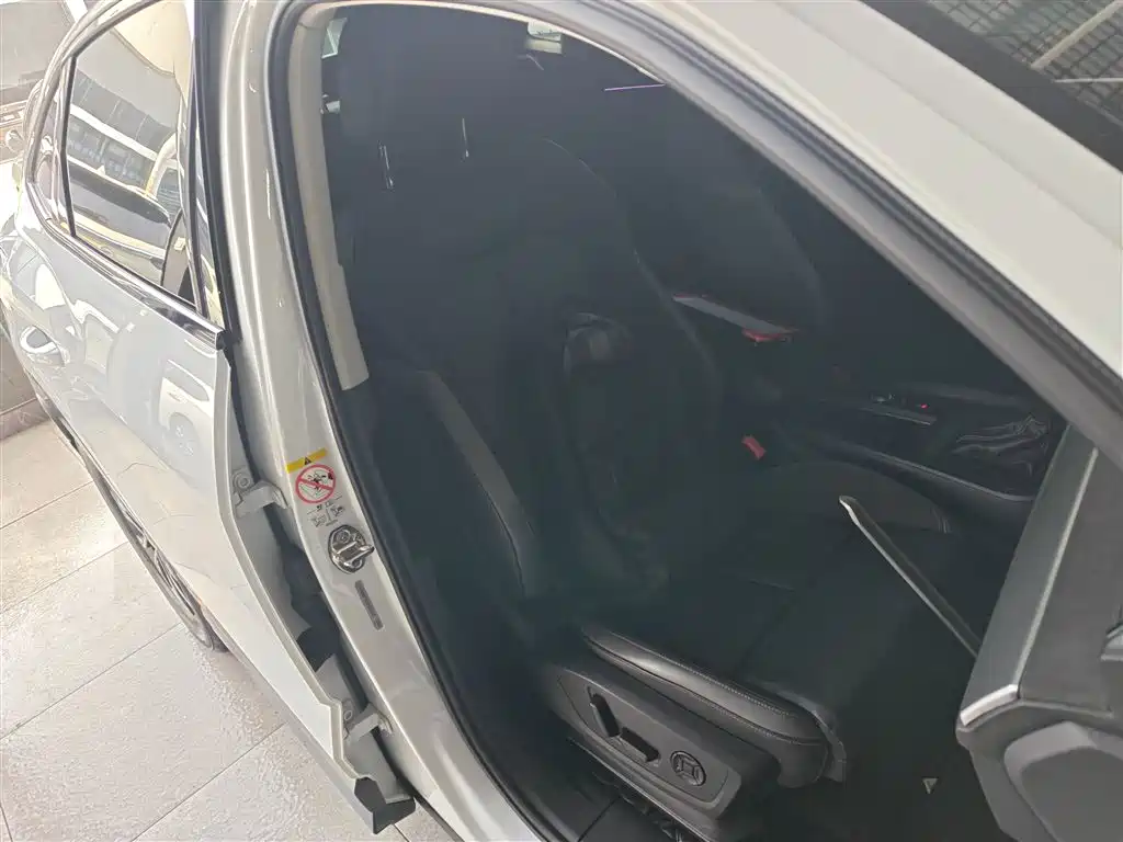 Audi Q3 Sportback 2022 — фото 20
